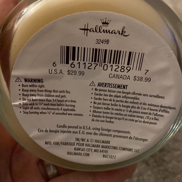 NWT Hallmark Christmas Sugar Cookie Candle - Picture 4 of 5